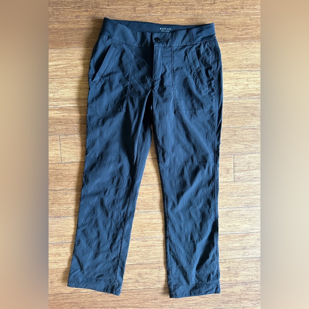 ATHLETA Trekkie Hike Pant size 4P in Black Texture